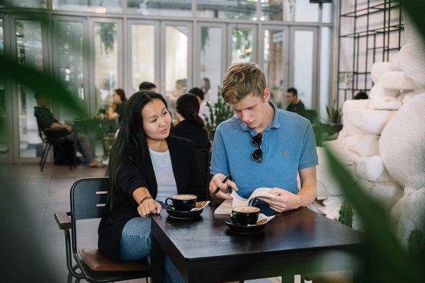 How are UK companies adapting to the rise of e-commerce?